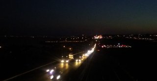 Yollarda Hafta Sonu Yoğunluğu