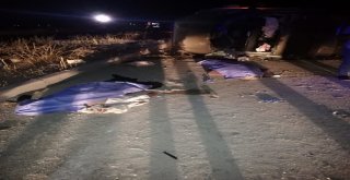 Konyada Minibüs Devrildi: 2 Ölü, 5 Yaralı