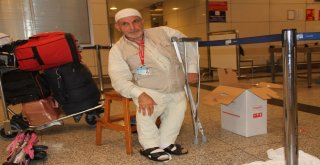 İlk Hac Kafilesi İstanbula Döndü