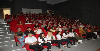 Yeni Sistemin İlk Sınavı Öncesi Öğrencilere Motivasyon Semineri