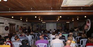 Kuşadasında “ Depremle Yaşamak “ Konferansı Düzenlendi
