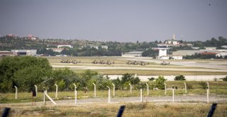 Başkentte Dikkat Çeken Hava Hareketliliği