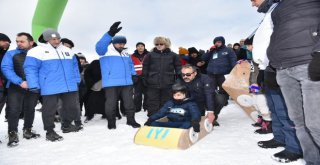 Zirve Şenlikle Isındı