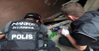 Üsküdarda Narkotimlerden Uyuşturucu Operasyonu