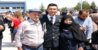 Yozgat Pomemde Mezuniyet Sevinci