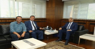 Başkan Çelik: “Şehre Fayda Sağlayanların Yanındayız”