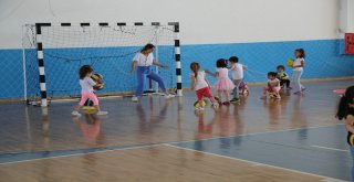 Odunpazarında Minikler Spor Yapmanın Keyfini Yaşıyor