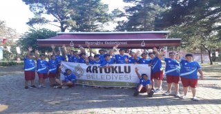 Artuklunun Şanslı Çocukları