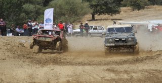 Off-Road Yarışları Nefes Kesti