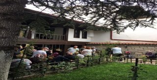 Yerli Ve Yabancı Turistler Çankırıdaki Tarihi Mekanlara Akın Ediyor