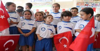 Yaz Spor Okullarında 4 Bin 500 Öğrenci Mezun Oldu