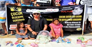 Tatilcilerden Çocuk İstismarına Siyah Eldivenli Protesto