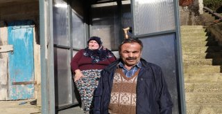 Hasta Eşi İçin Evine Dışarıdan Asansör Yaptı