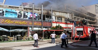 Düğün Salonunda Korkutan Yangın