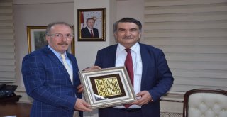 Yök Yürütme Kurulu Üyesi Prof. Dr. Şişman, Bartın Üniversitesini Ziyaret Etti