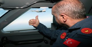 Cumhurbaşkanı Erdoğan Teknofeste F 16Lar Eşliğinde Geldi