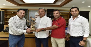 Başkan Uysal: “Yörüklere Destek Olmaya Devam Edeceğiz”