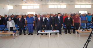 Vali Günaydın Sarıidriste Halkla Kucaklaştı