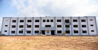 Başkan Yücelden Eğitime Destek