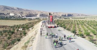 İmam Abdullah Türbesinin Minaresi Taşındı