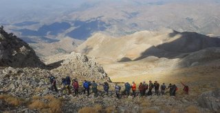 Mereto Dağı Dağcılara Tanıtıldı