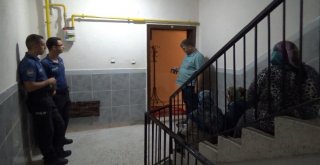 88 Yaşındaki Kadını Komşuları Evinde Ölü Buldu