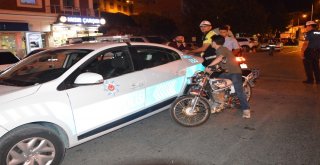 Niksarda Polis, Motosikletleri Denetledi