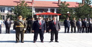 30 Ağustos Zafer Bayramı Sarıkamışta Törenlerle Kutlandı