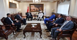 Diyanet İşleri Başkanı Erbaş: “Filistin, Her Birimizin Yüreğinin Bir Parçasıdır”