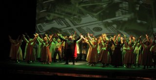 Mersin Devlet Opera Ve Balesi Sezona Sahneden Yansımalar İle Merhaba Dedi