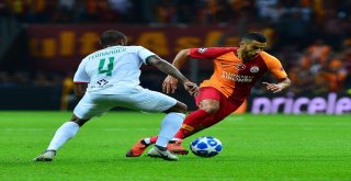 Uefa Şampiyonlar Ligi: Galatasaray: 1 - Lokomotiv Moskova: 0 (İlk Yarı)