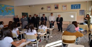 Validen Öğrencilere Teknoloji Uyarısı