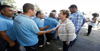 Başkan Pekdaşın İlk Bayramlaşması Çalışanlarıyla