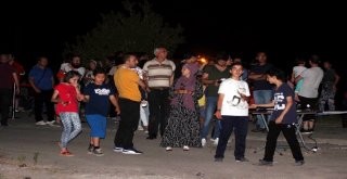 Kanlı Ay Büyüledi