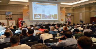 Dr. Pakdil: Karantina Konusu, Sınırda Nöbet Tutan Askerden Farklı Düşünülmemeli