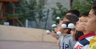 Geleneksel Sokak Oyunları Çocuklarla Yenidoğan Mahallesinde Buluştu
