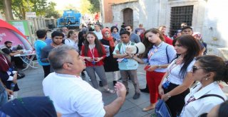 25 Farklı Ülkeden Gelen Öğrenciler Eyüpsultanı Gezdi