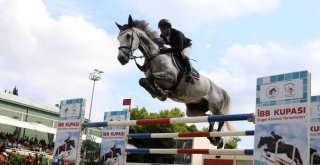 İBB KUPASI ENGEL ATLAMA YARIŞMASI TAMAMLANDI