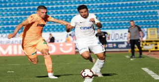 Spor Toto Süper Lig: Kasımpaşa: 0 - Aytemiz Alanyaspor: 1 (İlk Yarı)