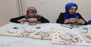 Diyarbakırlı Kadınlar Gümüşü Şekillendirecek
