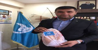 Ülkü Ocakları ‘Askıda Ekmek Projesi Başlattı