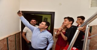 Tütüncü Gönülleri Kazanıyor