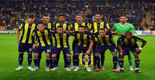 Uefa Avrupa Ligi: Fenerbahçe: 0 - Spartak Trnava: 0 (Maç Devam Ediyor)