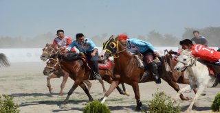 Ahlatta 1071 Kutlamaları Renkli Görüntüler Oluşturdu