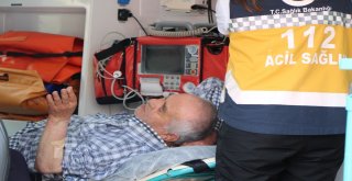 Yaşlı Adam Elindeki Bıçakla Korku Doku Anlar Yaşattı