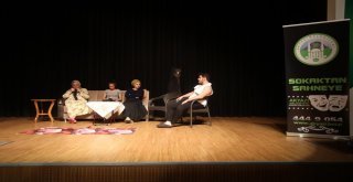 Akyazı Belediyesinden Ödüllü Liseler Arası Tiyatro Yarışması