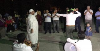 Davetsiz Suriyeliden Türk Düğününde Göbek Şov