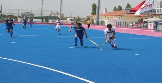 U18 Hokey Şampiyonasında Ukrayna Birinci Oldu