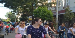 Ispartada Süslü Kadınlar Bisiklet Turu