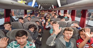 Büyükşehir Tatil Kampları İçin 3 Ayrı Grup Yola Çıktı